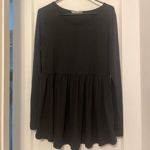 By Design Black Pendulum Long Sleeve Top Size Medium Like New